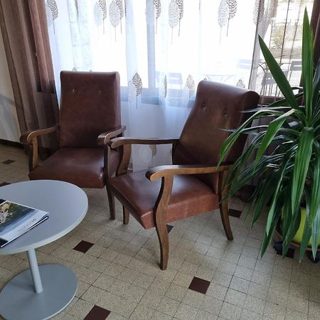 Au Pont De La Gineze Bed & Breakfast Barjac  Екстериор снимка