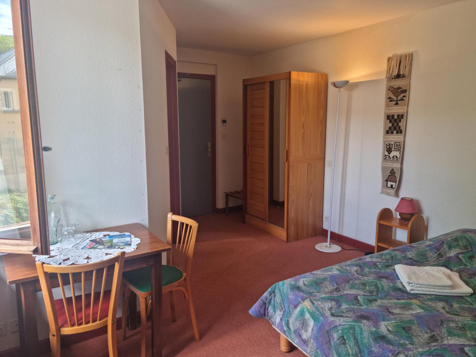 Au Pont De La Gineze Bed & Breakfast Barjac  Екстериор снимка